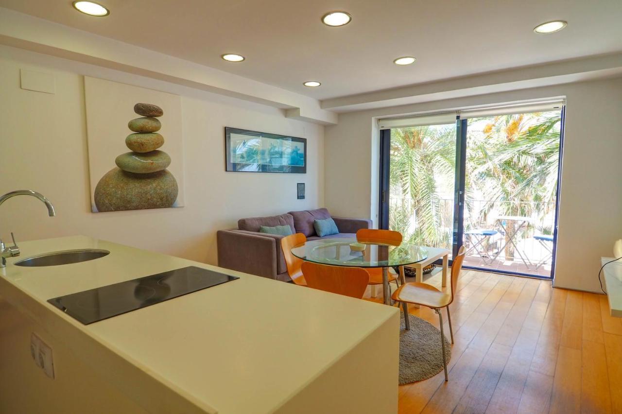 Port Alegre Attic By Hello Homes Sitges Ngoại thất bức ảnh